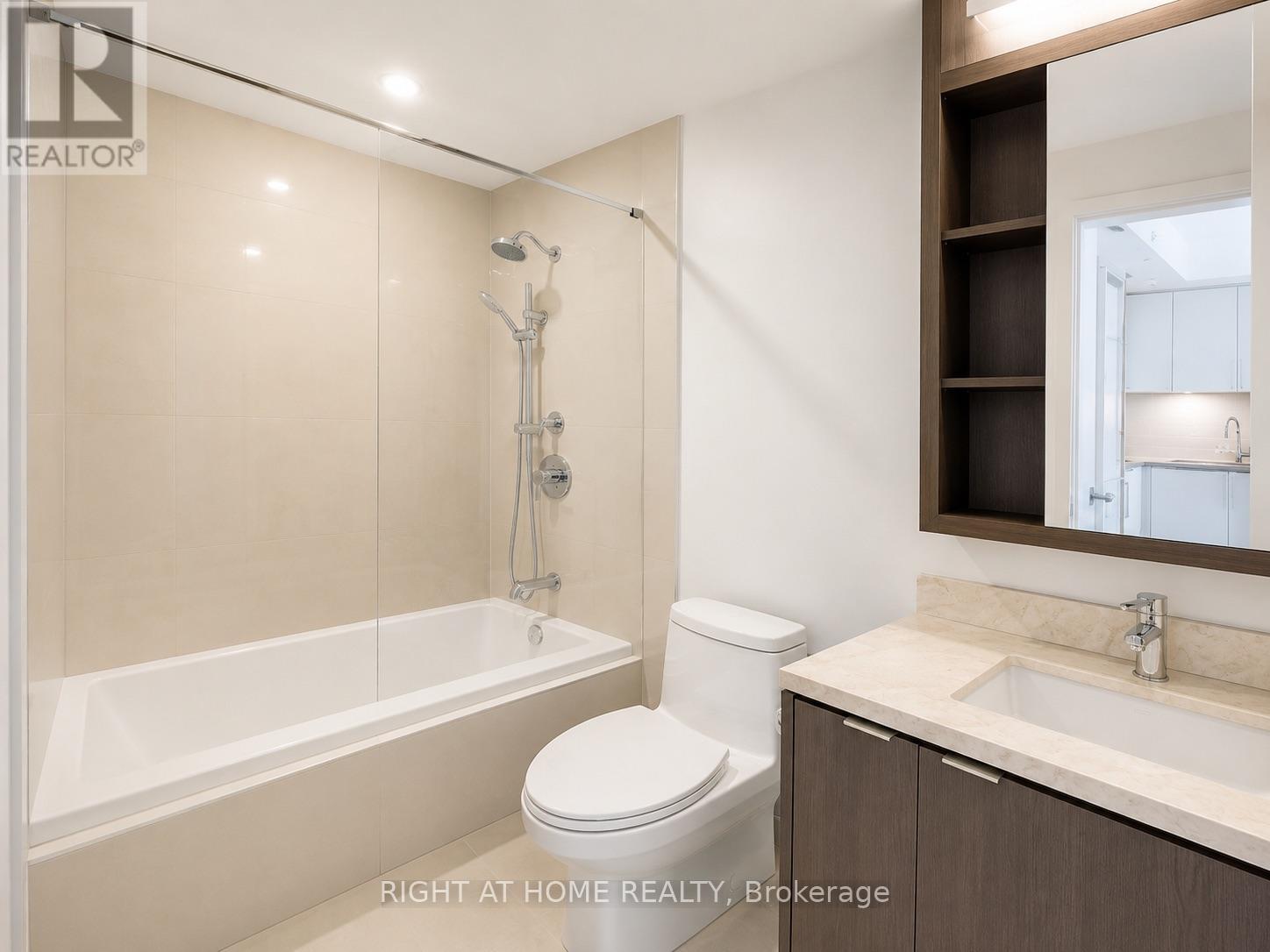 910 - 115 Blue Jays Way, Toronto, Ontario  M5V 0N4 - Photo 6 - C13682910