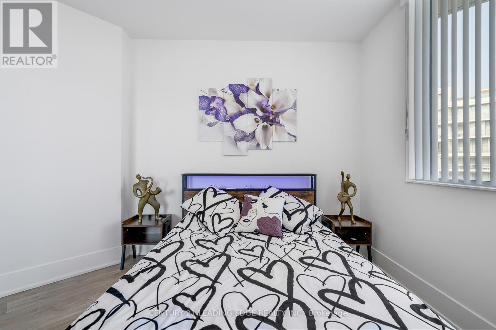 919 - 1 Edgewater Drive, Toronto, Ontario  M5A 0L1 - Photo 14 - C13682928