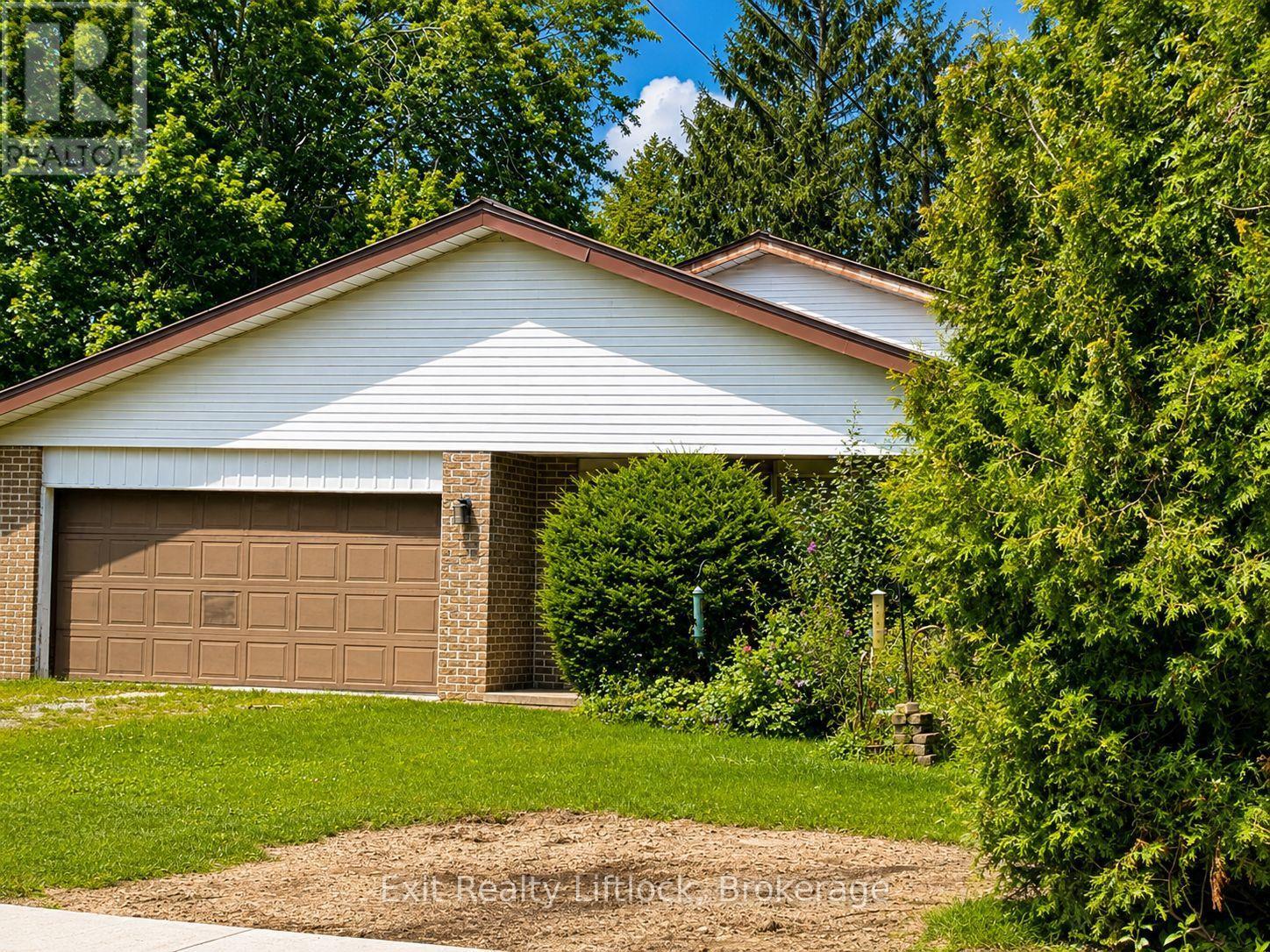 2 Frederick Street, Cavan Monaghan, Ontario  L0A 1G0 - Photo 2 - X13682862