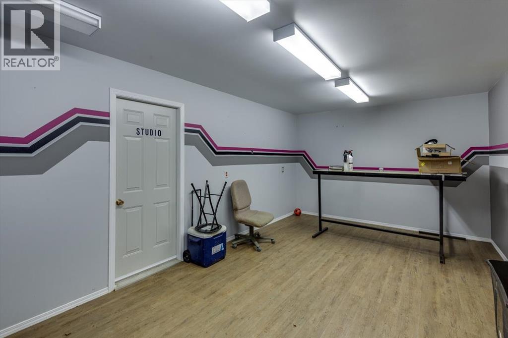 29104 Highway 27, Rural Mountain View County, Alberta  T4H 1P2 - Photo 41 - A2321542