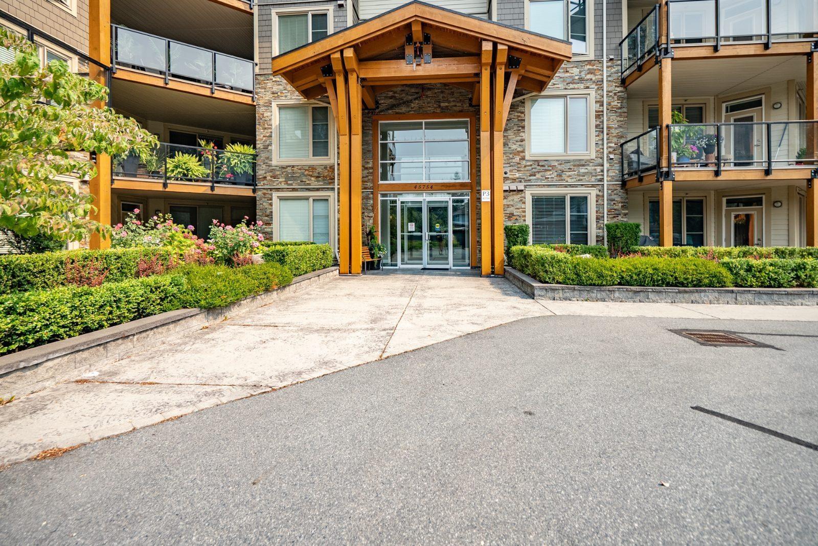 108 45754 Keith Wilson Road, Vedder Crossing, Chilliwack, British Columbia  V2R 6A9 - Photo 3 - R3155804