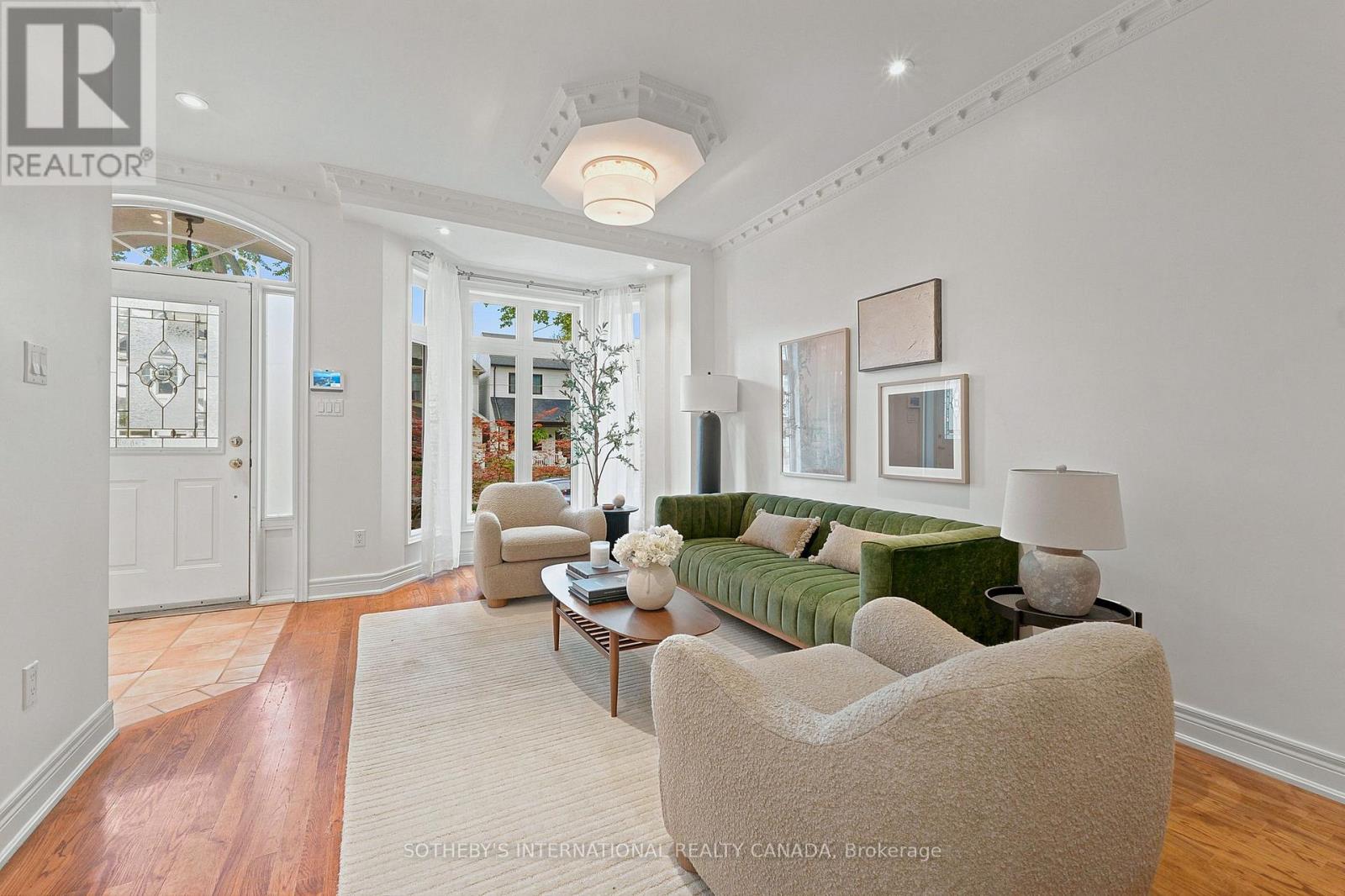 93 Eaton Avenue, Toronto, Ontario  M4J 2Z4 - Photo 3 - E13682870