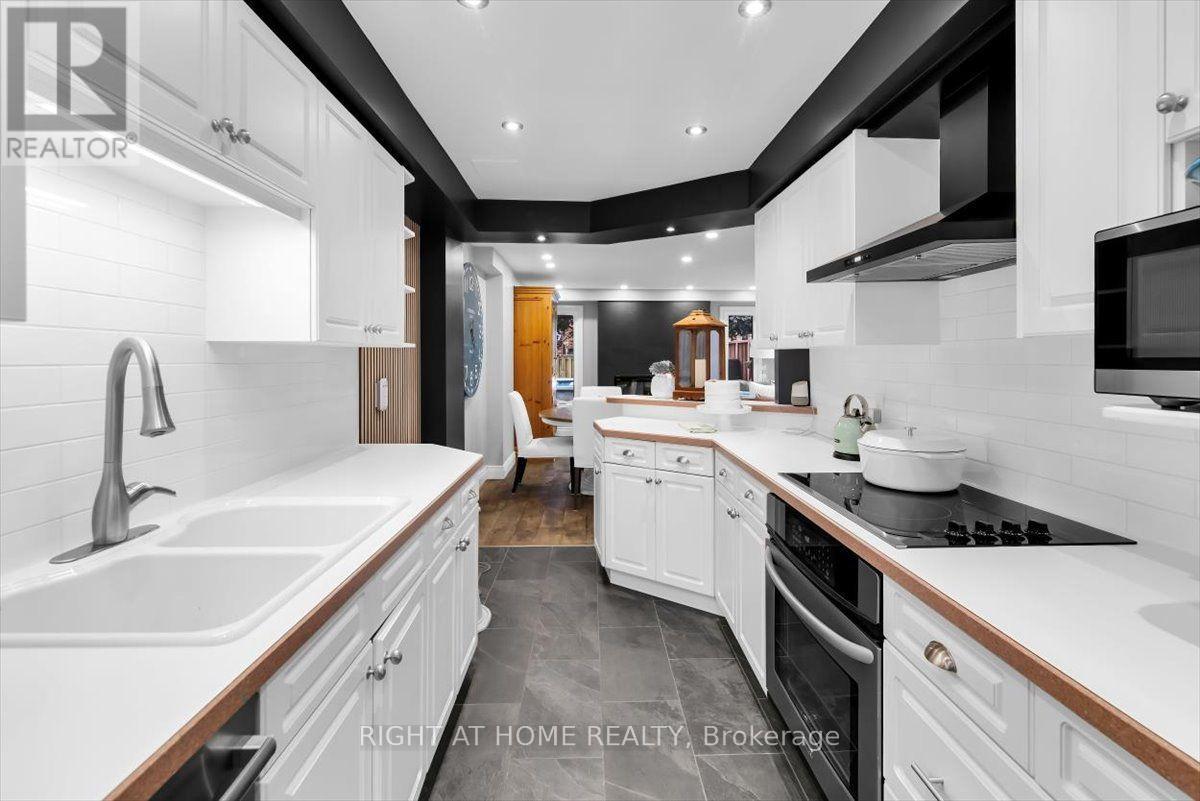 18 Bashford Road, Ajax, Ontario  L1S 3Y2 - Photo 14 - E13682986