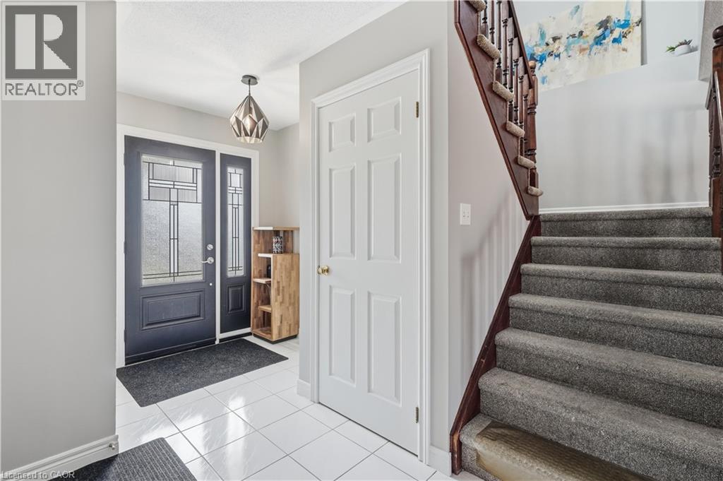 31 Fano Drive, Hamilton, Ontario  L8W 3J7 - Photo 6 - 40849905