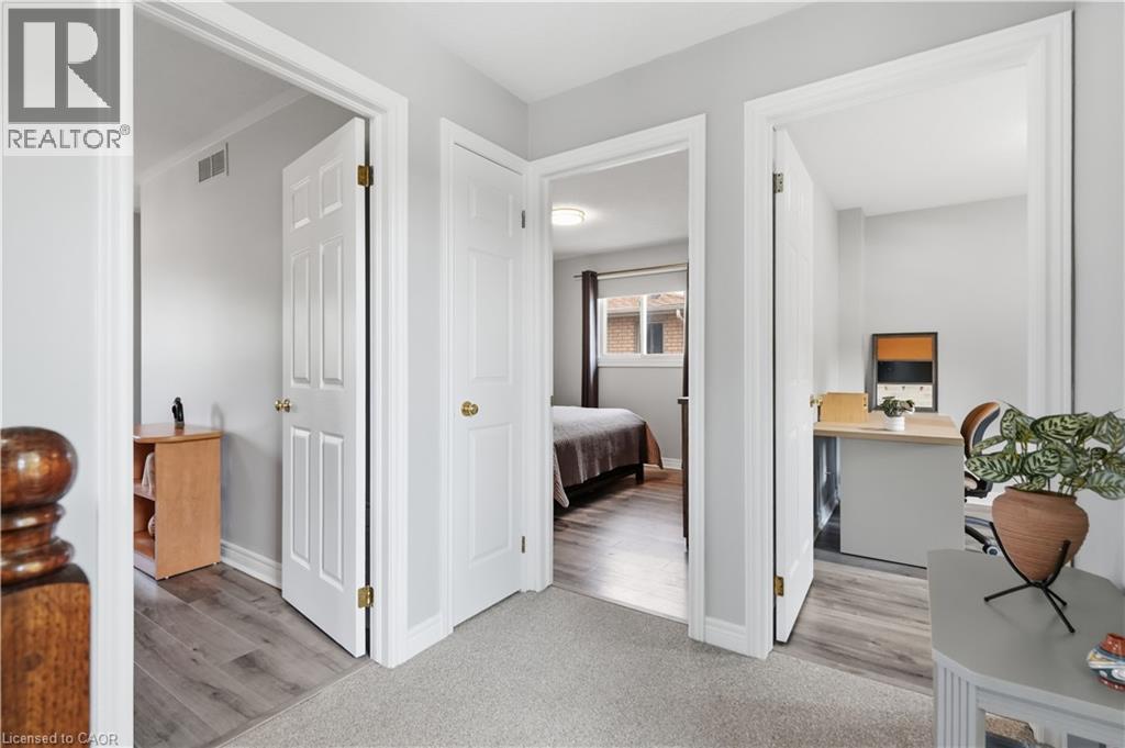 31 Fano Drive, Hamilton, Ontario  L8W 3J7 - Photo 18 - 40849905