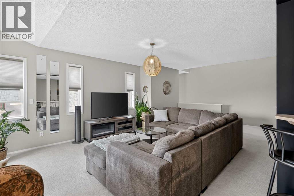 204, 39 Hidden Creek Place NW, Calgary, Alberta T3A 6B9 - Photo 15 - A2334820