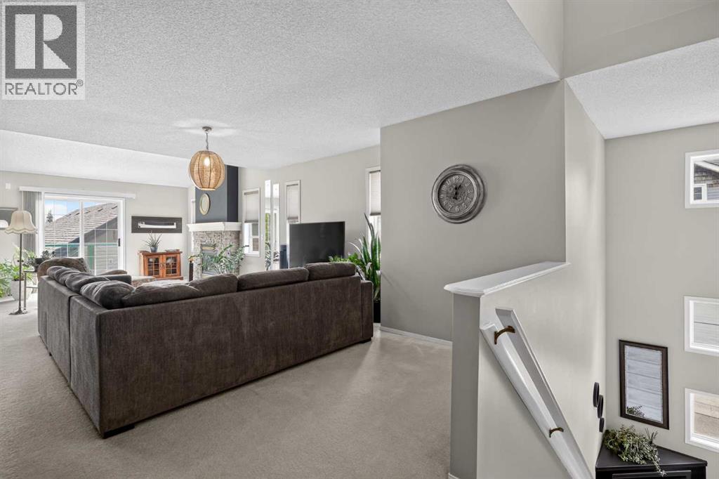 204, 39 Hidden Creek Place NW, Calgary, Alberta T3A 6B9 - Photo 7 - A2334820