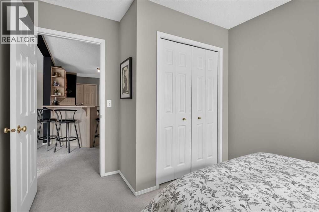 204, 39 Hidden Creek Place NW, Calgary, Alberta T3A 6B9 - Photo 28 - A2334820