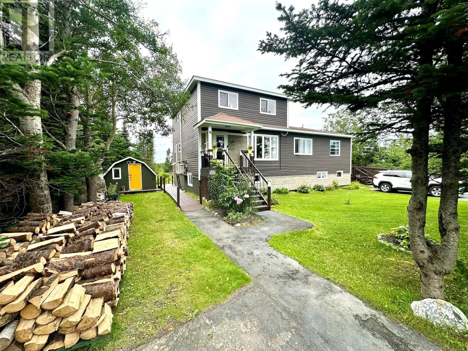 11 Atlantic Drive, Lumsden — photo 2