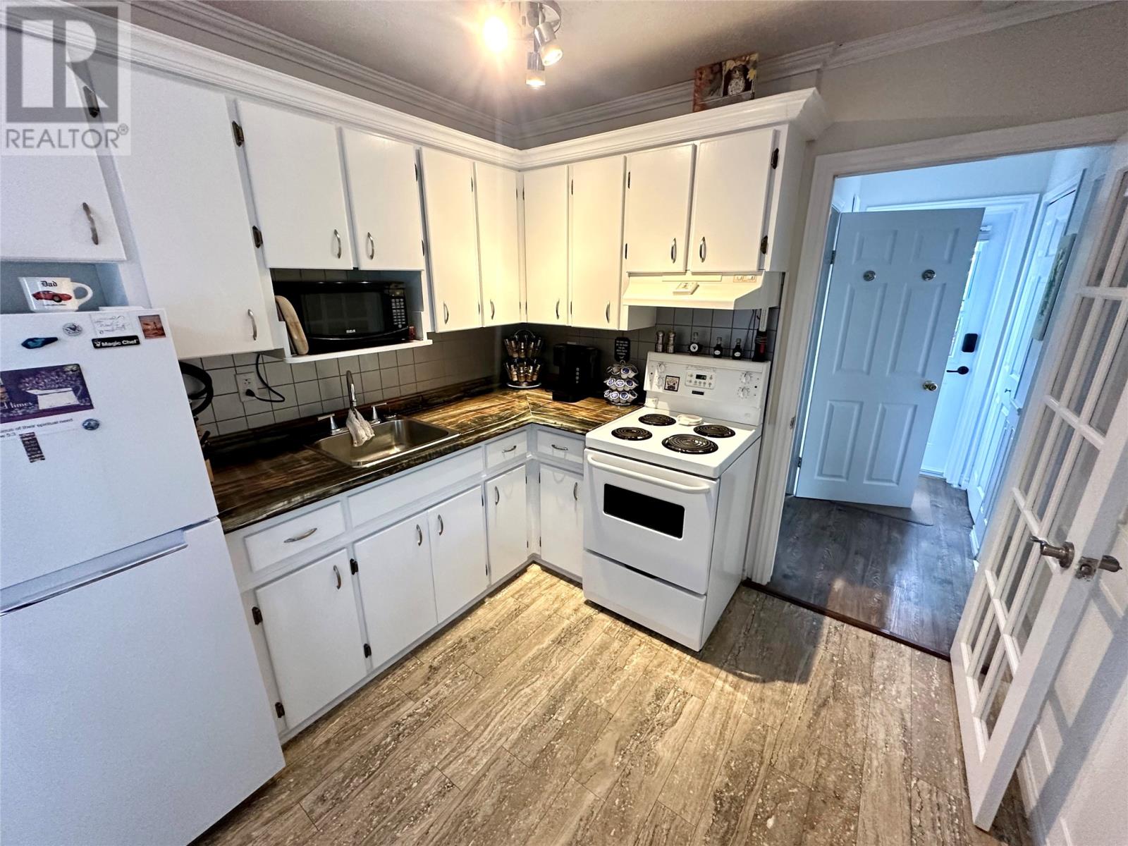 11 Atlantic Drive, Lumsden — photo 41