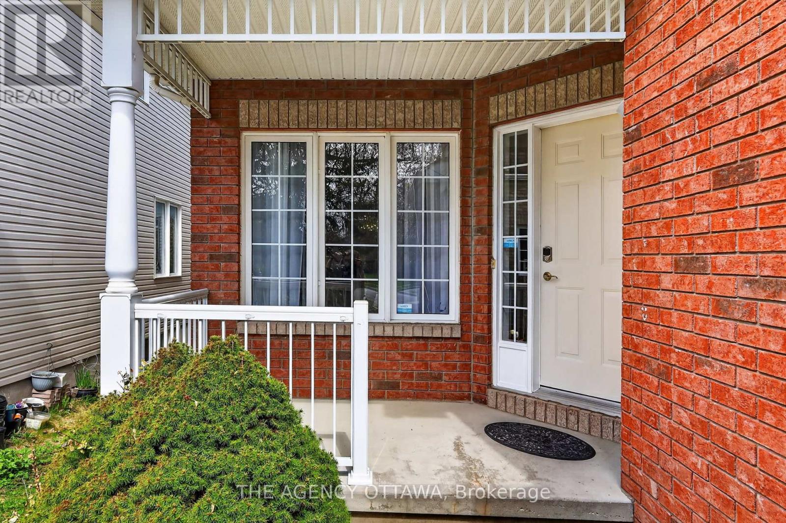 321 Goldridge Drive, Ottawa, Ontario  K2T 1G8 - Photo 3 - X13682822