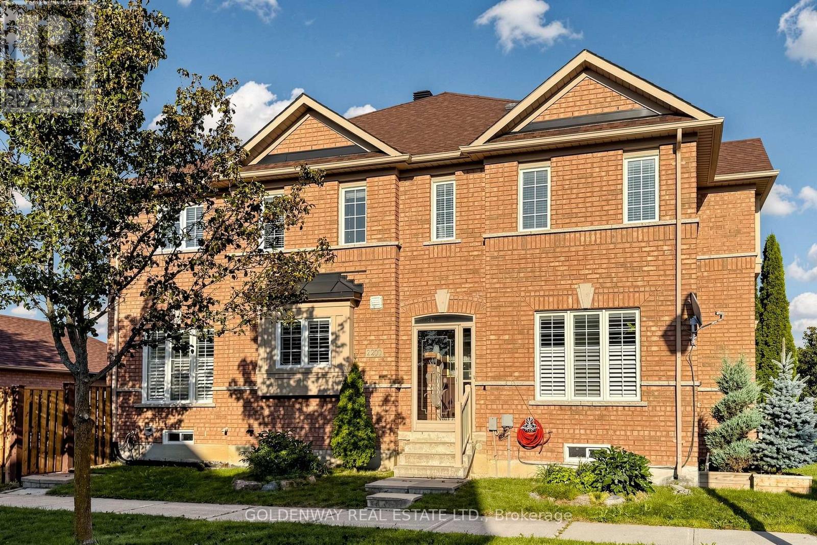 2200 Bur Oak Avenue, Markham, Ontario  L6E 1M4 - Photo 2 - N13682826