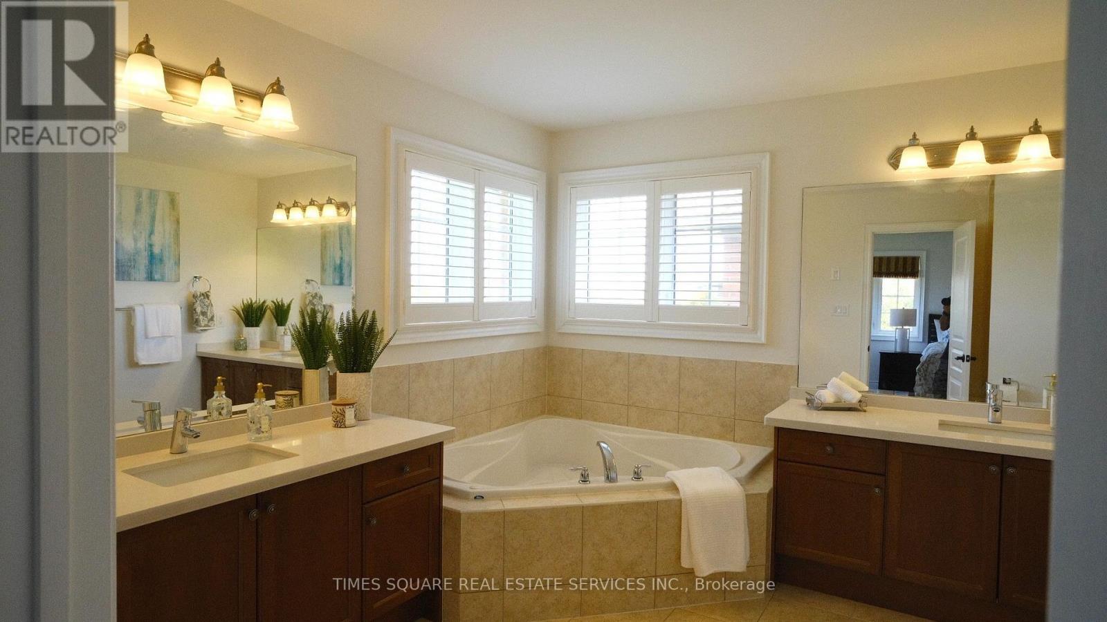 39 Gillings Street, Markham, Ontario  L6C 0G1 - Photo 21 - N13682914