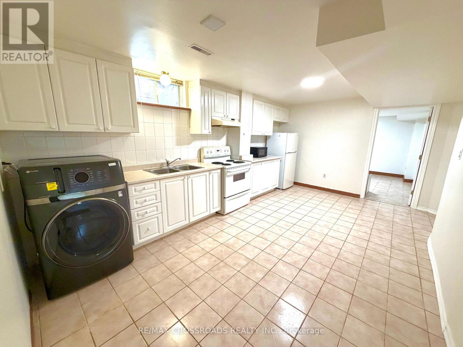 Bsmnt - 169 Morning Star Drive, Vaughan, Ontario  L4L 6J1 - Photo 10 - N13682992
