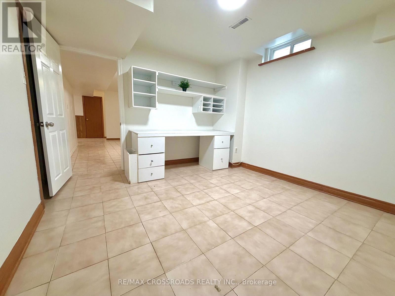 Bsmnt - 169 Morning Star Drive, Vaughan, Ontario  L4L 6J1 - Photo 5 - N13682992