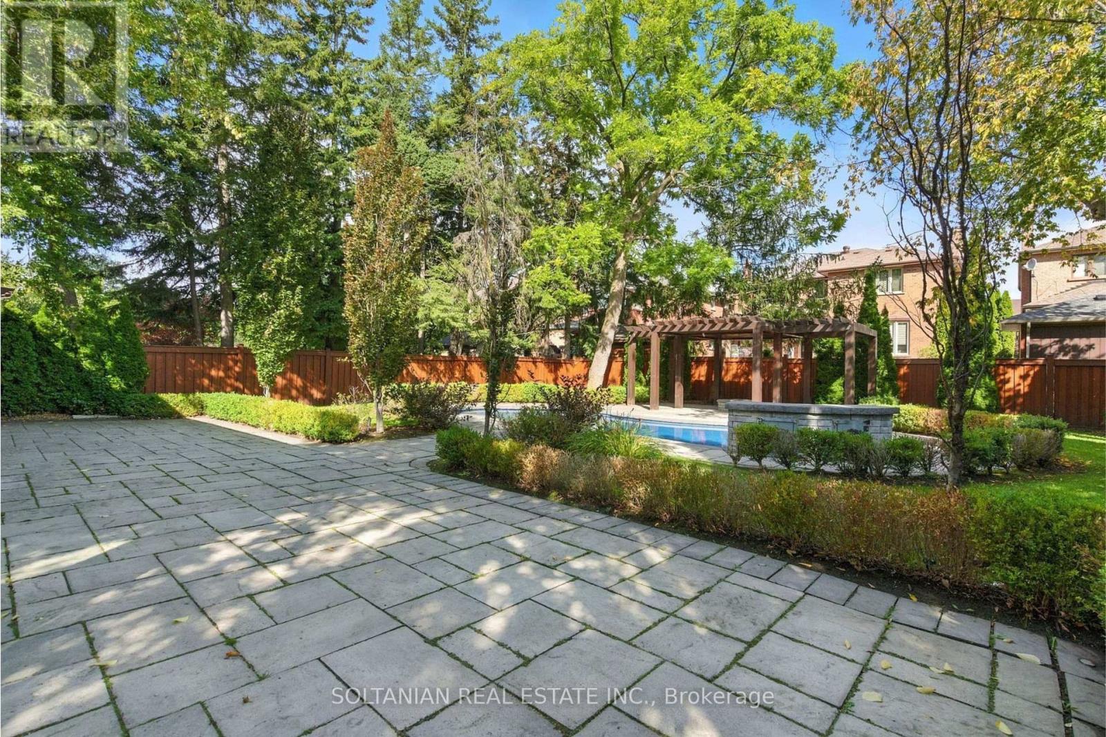 74 Yongehurst Road, Richmond Hill, Ontario  L4C 3T2 - Photo 41 - N13682994