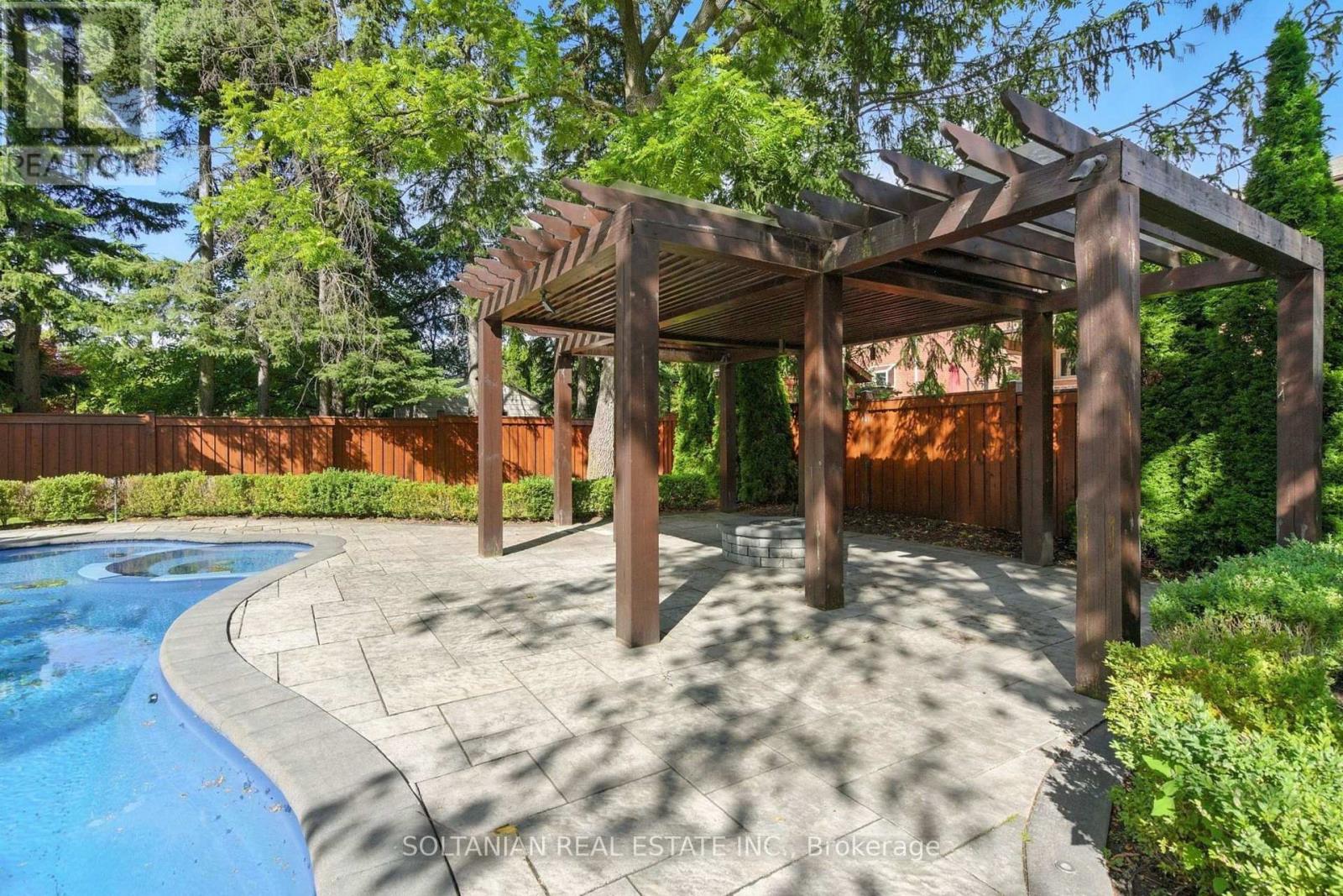 74 Yongehurst Road, Richmond Hill, Ontario  L4C 3T2 - Photo 44 - N13682994