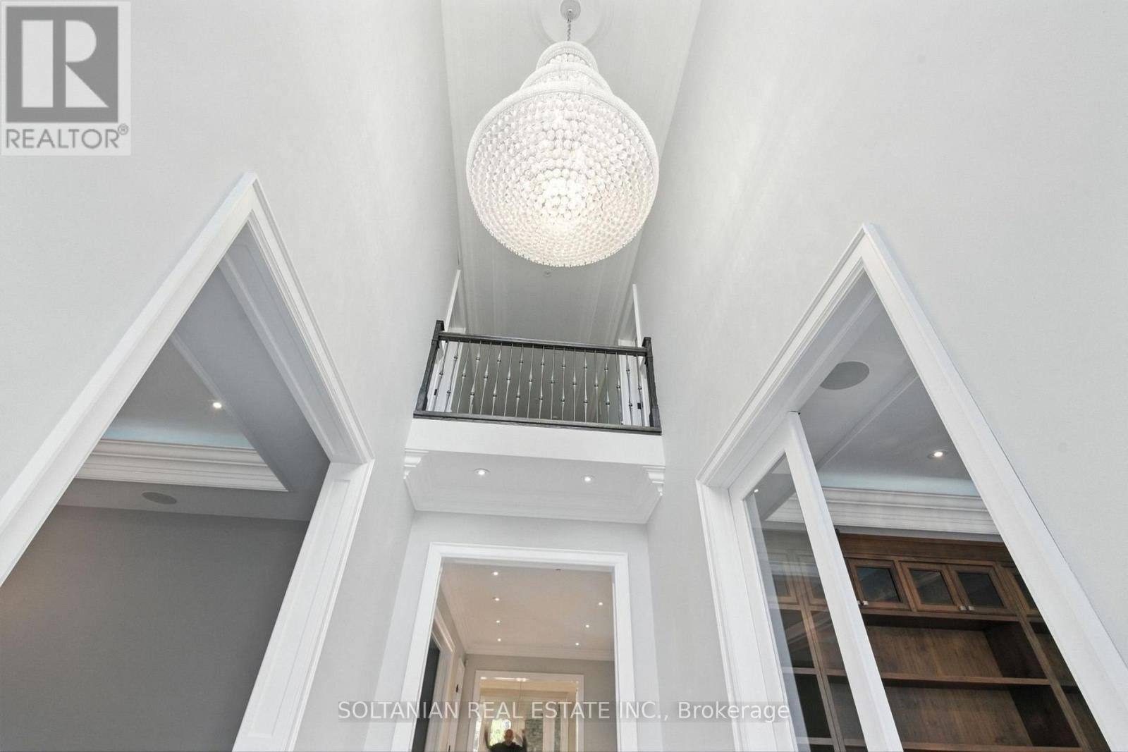 74 Yongehurst Road, Richmond Hill, Ontario  L4C 3T2 - Photo 6 - N13682994