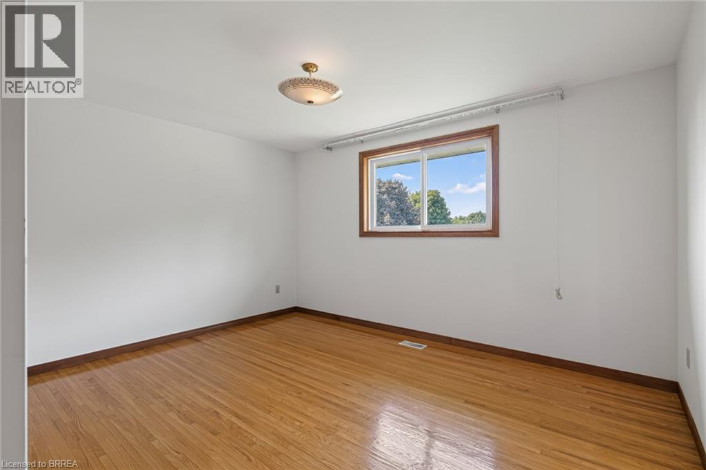 115 Greenfield Road, Brantford, Ontario  N3R 7B9 - Photo 18 - 40856269