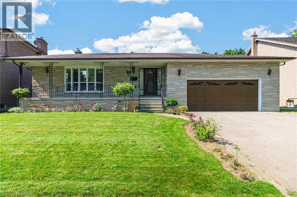 115 Greenfield Road, Brantford, Ontario  N3R 7B9 - Photo 2 - 40856269