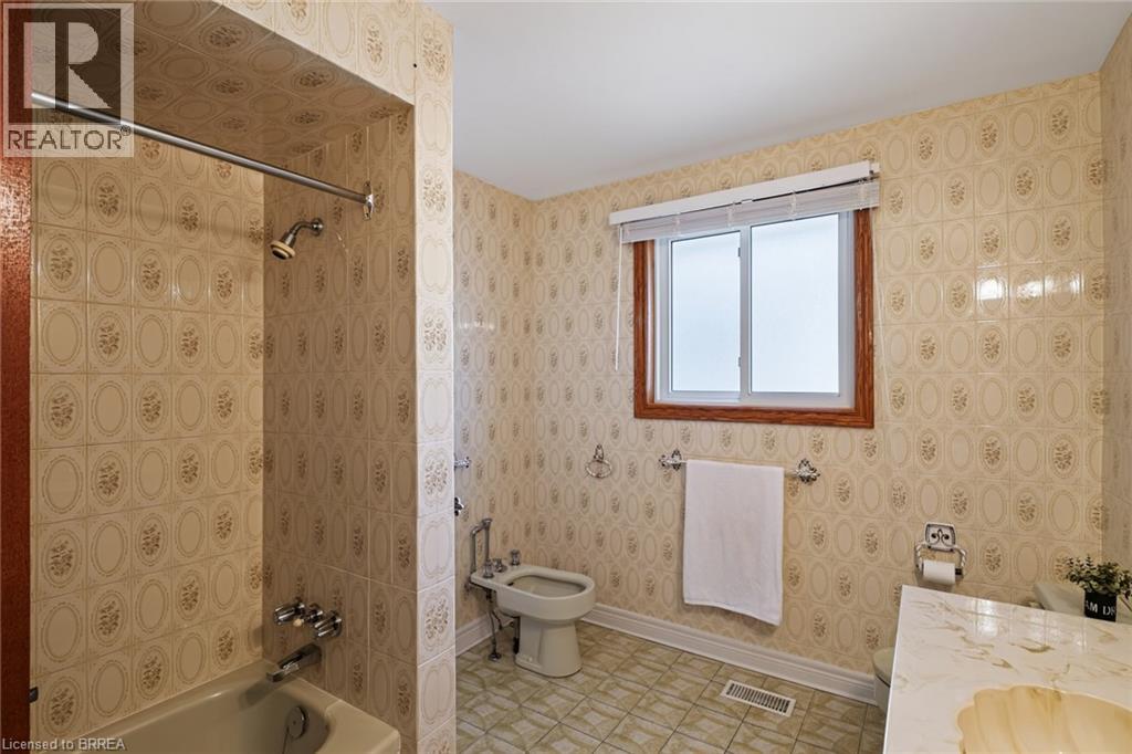 115 Greenfield Road, Brantford, Ontario  N3R 7B9 - Photo 25 - 40856269