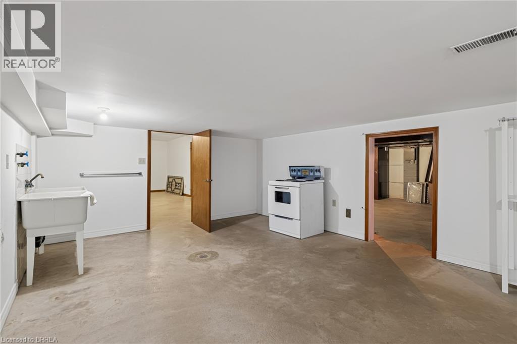 115 Greenfield Road, Brantford, Ontario  N3R 7B9 - Photo 38 - 40856269