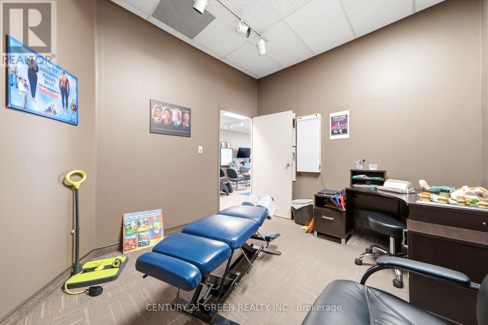 604 - 55 Cedar Pointe Drive, Barrie, Ontario  L4N 5R7 - Photo 23 - S13682950