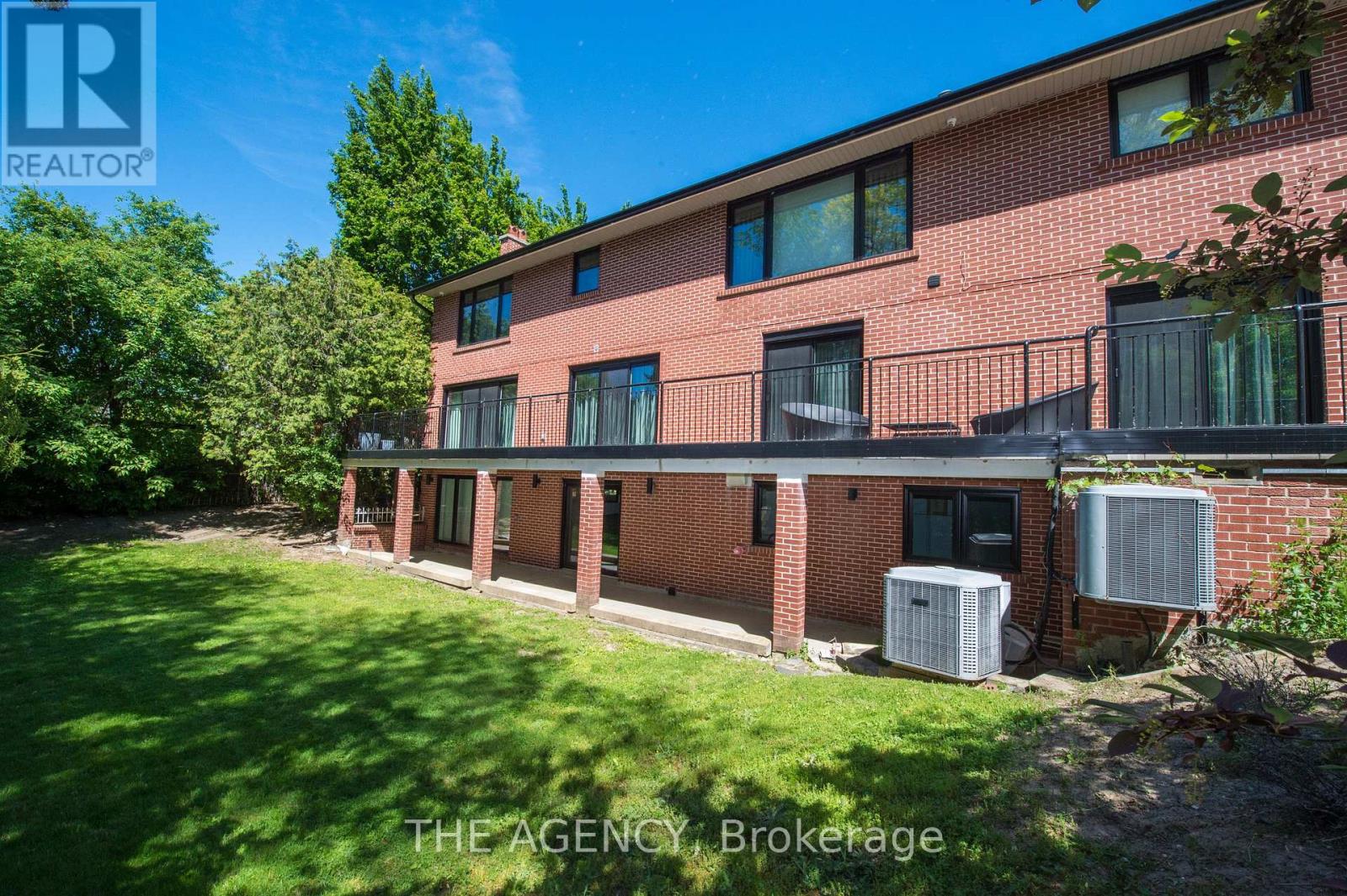 7 Shady Oaks Crescent, Toronto, Ontario  M3C 2L4 - Photo 34 - C13226688
