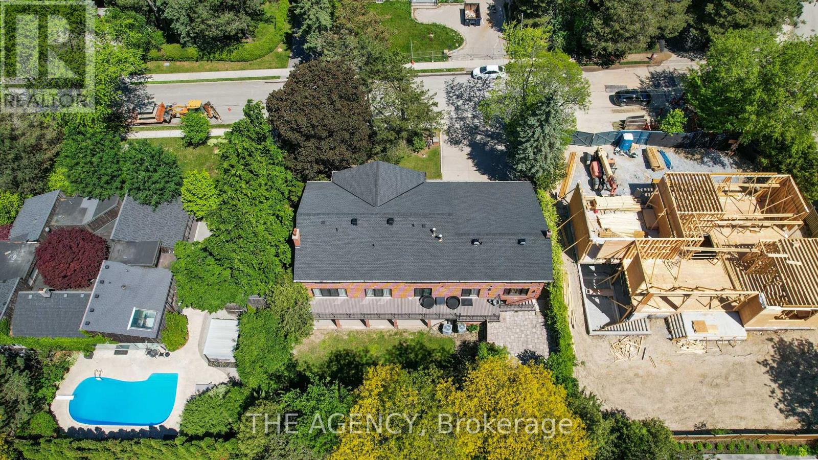 7 Shady Oaks Crescent, Toronto, Ontario  M3C 2L4 - Photo 44 - C13226688