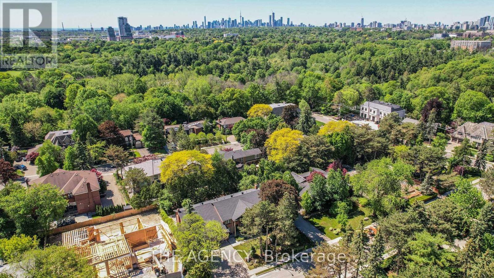 7 Shady Oaks Crescent, Toronto, Ontario  M3C 2L4 - Photo 48 - C13226688