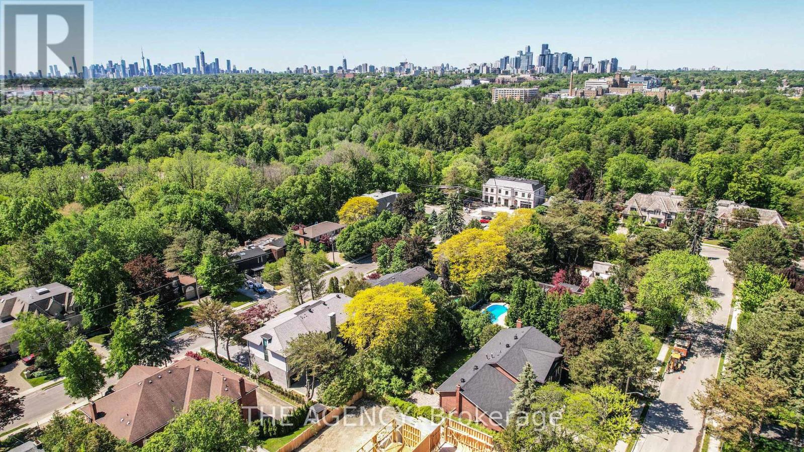 7 Shady Oaks Crescent, Toronto, Ontario  M3C 2L4 - Photo 47 - C13226688