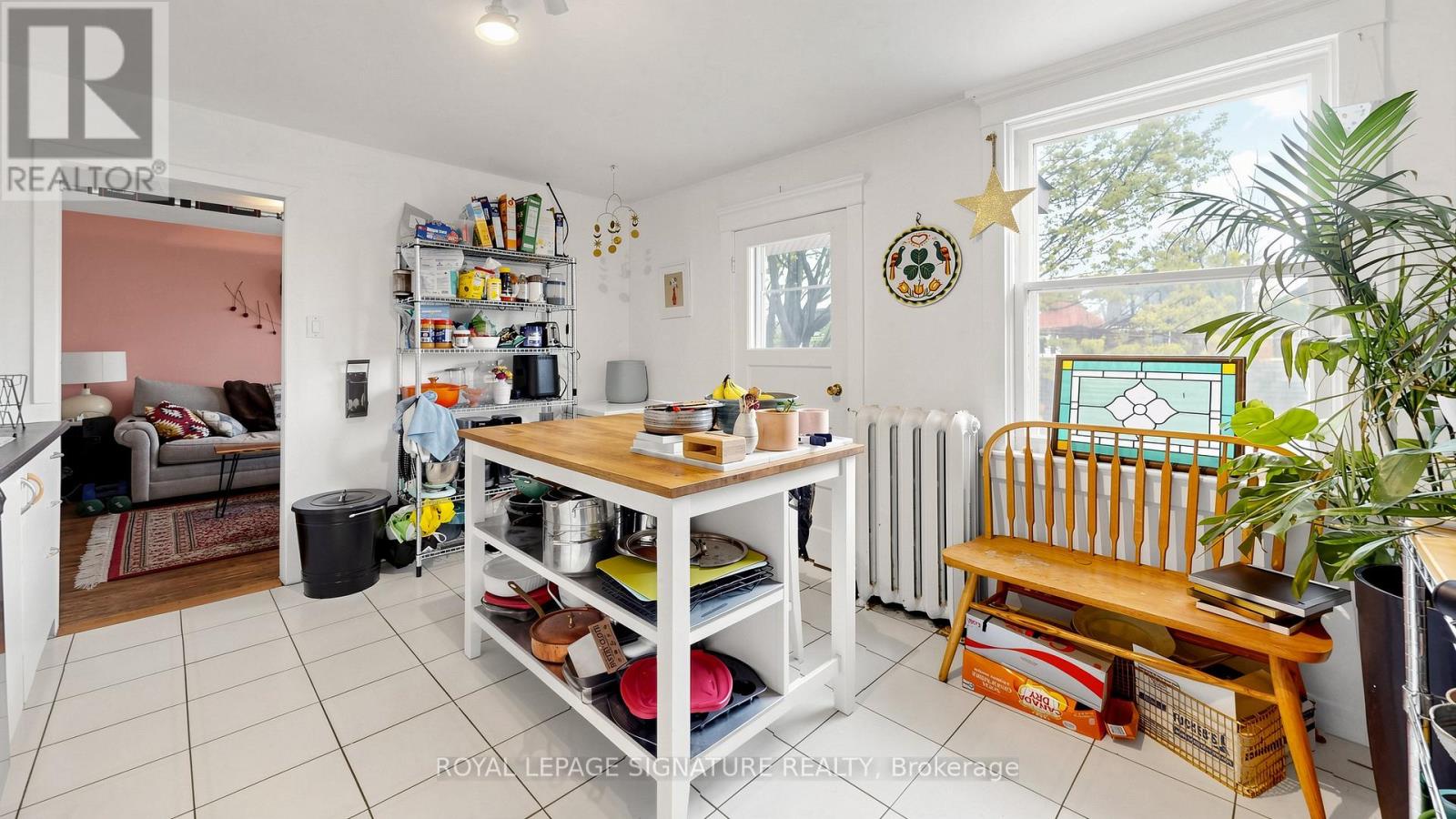 132 Marion Street, Toronto, Ontario  M6R 1E7 - Photo 33 - W13682774