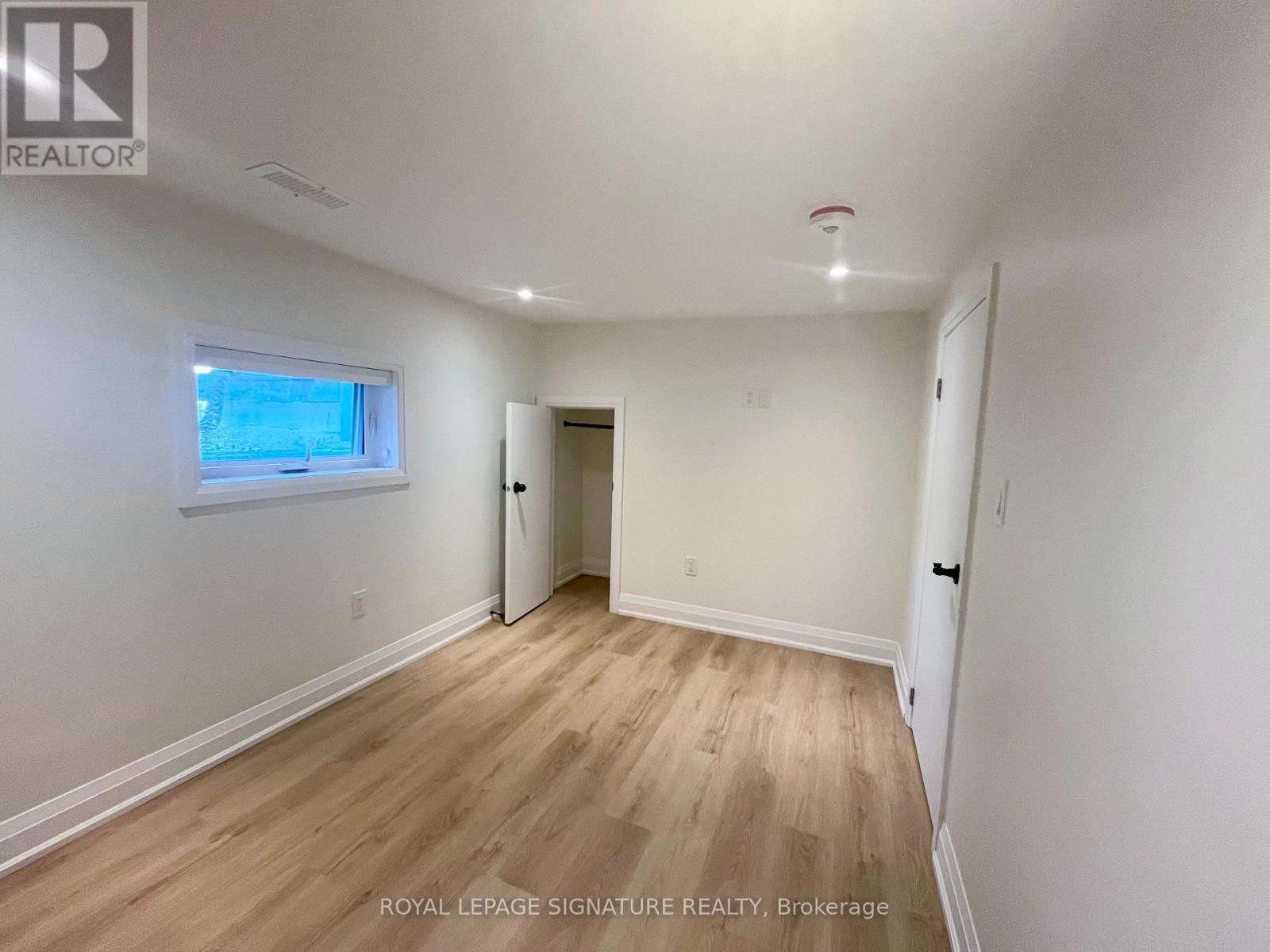 Basement Unit 2 - 64 Twenty Third Street, Toronto, Ontario  M8V 3N1 - Photo 10 - W13682780