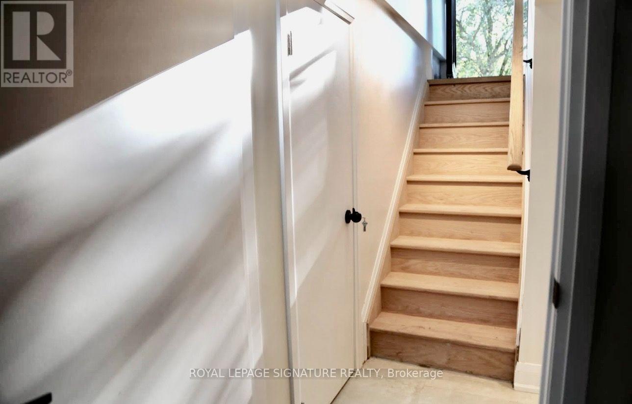 Basement Unit 2 - 64 Twenty Third Street, Toronto, Ontario  M8V 3N1 - Photo 4 - W13682780