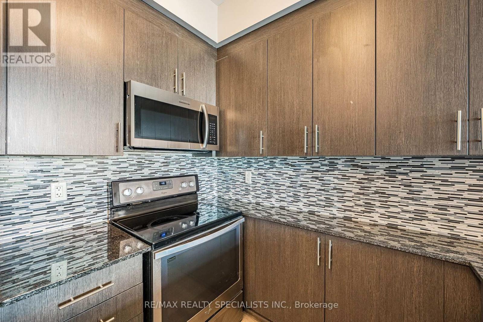 805 - 45 Yorkland Boulevard, Brampton, Ontario L6P 4B4 - Photo 18 - W13682816