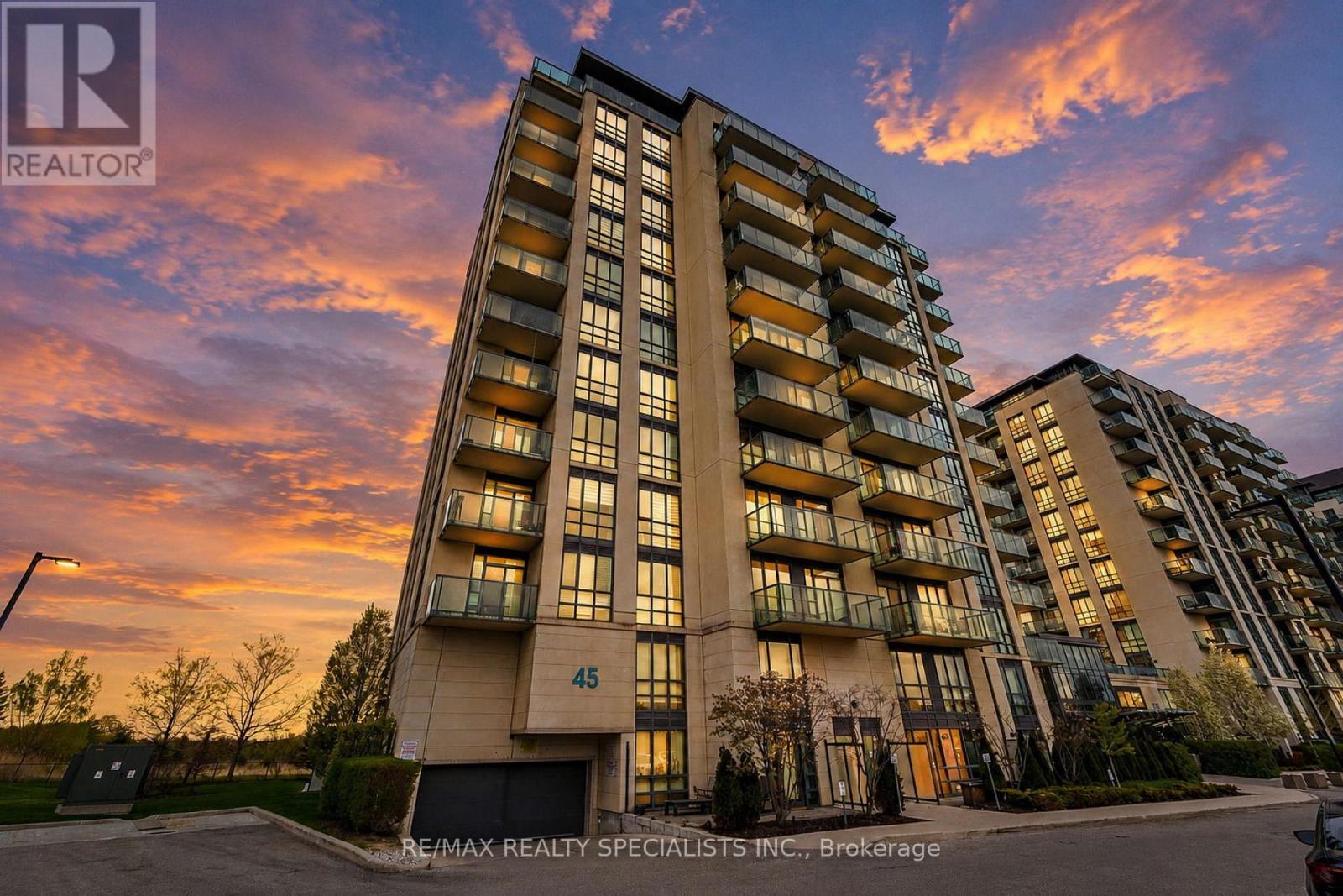 805 - 45 Yorkland Boulevard, Brampton, Ontario L6P 4B4 - Photo 4 - W13682816