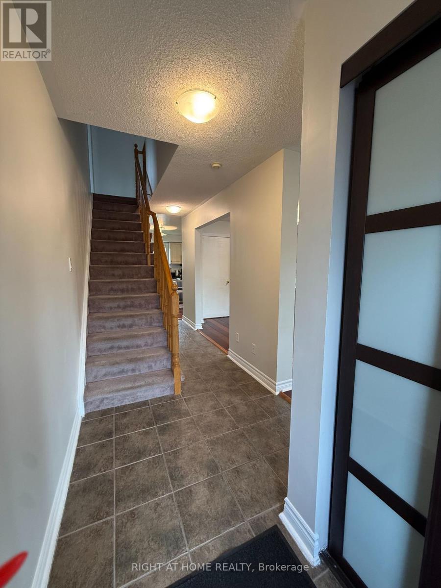 70b - 5865 Dalebrook Crescent, Mississauga, Ontario  L5M 5X1 - Photo 2 - W13682878