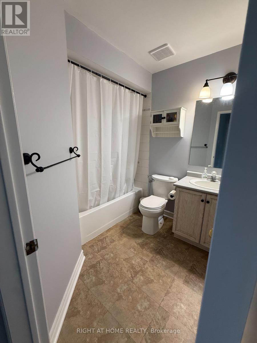 70b - 5865 Dalebrook Crescent, Mississauga, Ontario  L5M 5X1 - Photo 9 - W13682878