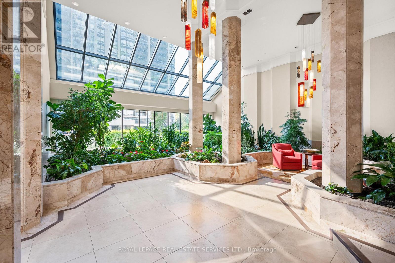 2102 - 2170 Marine Drive, Oakville, Ontario  L6L 5V1 - Photo 4 - W13682990