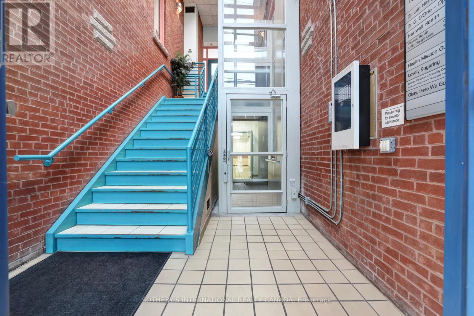 203 - 1655 Dufferin Street, Toronto, Ontario M6E 1B2 - Photo 6 - W13222424