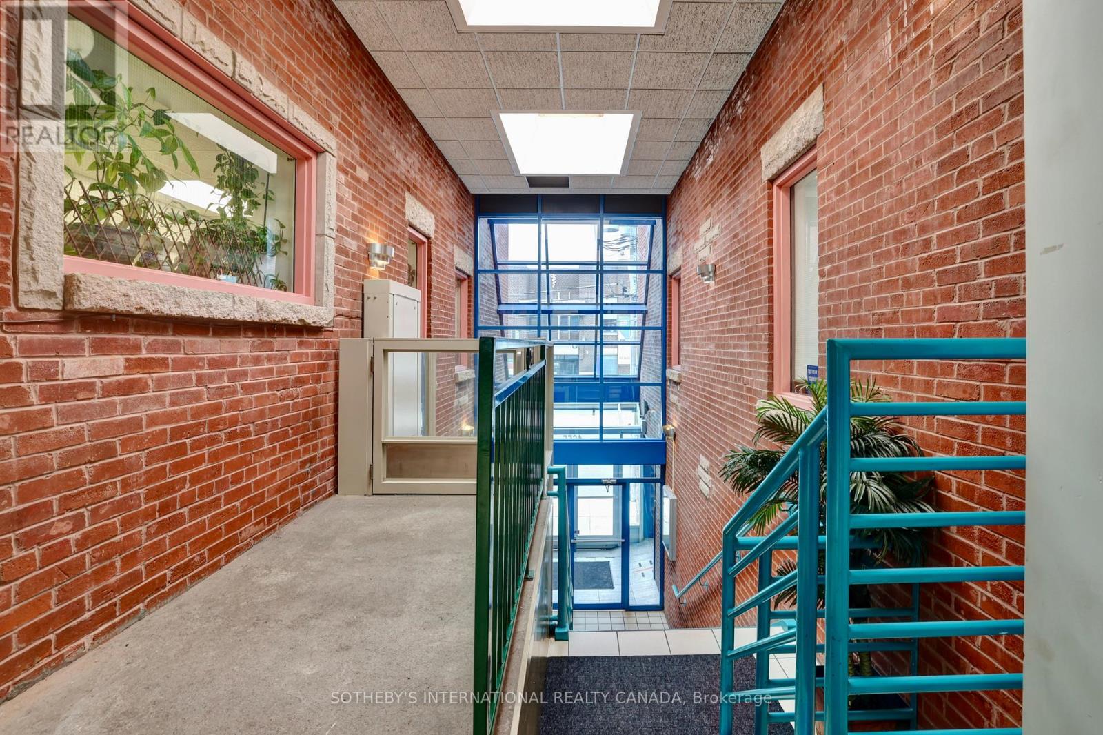 203 - 1655 Dufferin Street, Toronto, Ontario M6E 1B2 - Photo 16 - W13222424