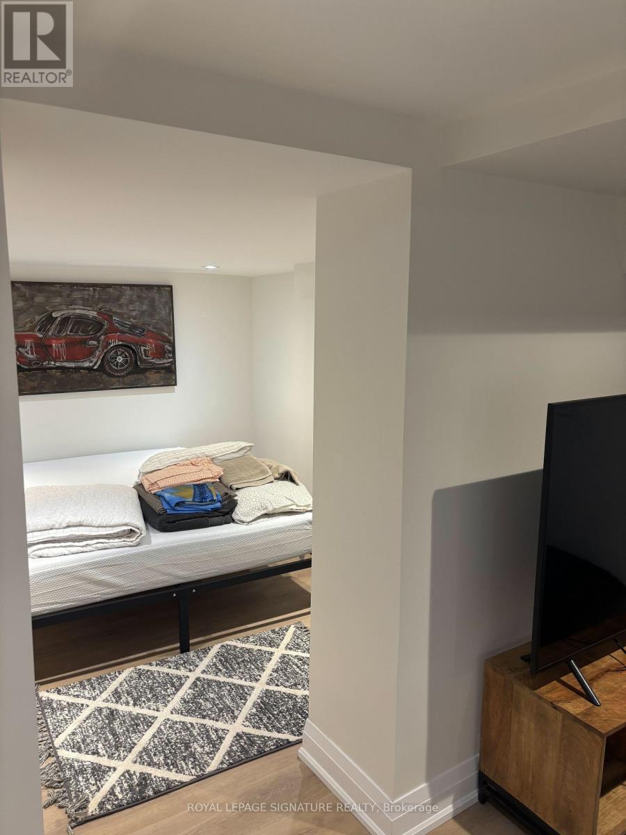 Main 1 - 64 Twenty Third Street, Toronto, Ontario  M8V 3N1 - Photo 16 - W13682746
