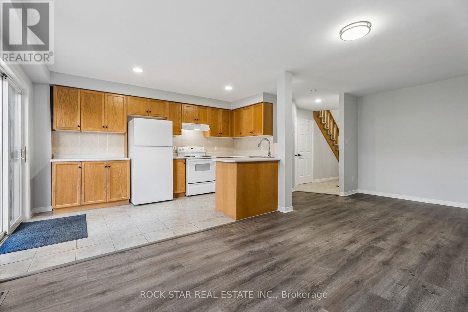 3 - 1860 Upper Gage Avenue, Hamilton, Ontario  L8W 3Y6 - Photo 6 - X13682850