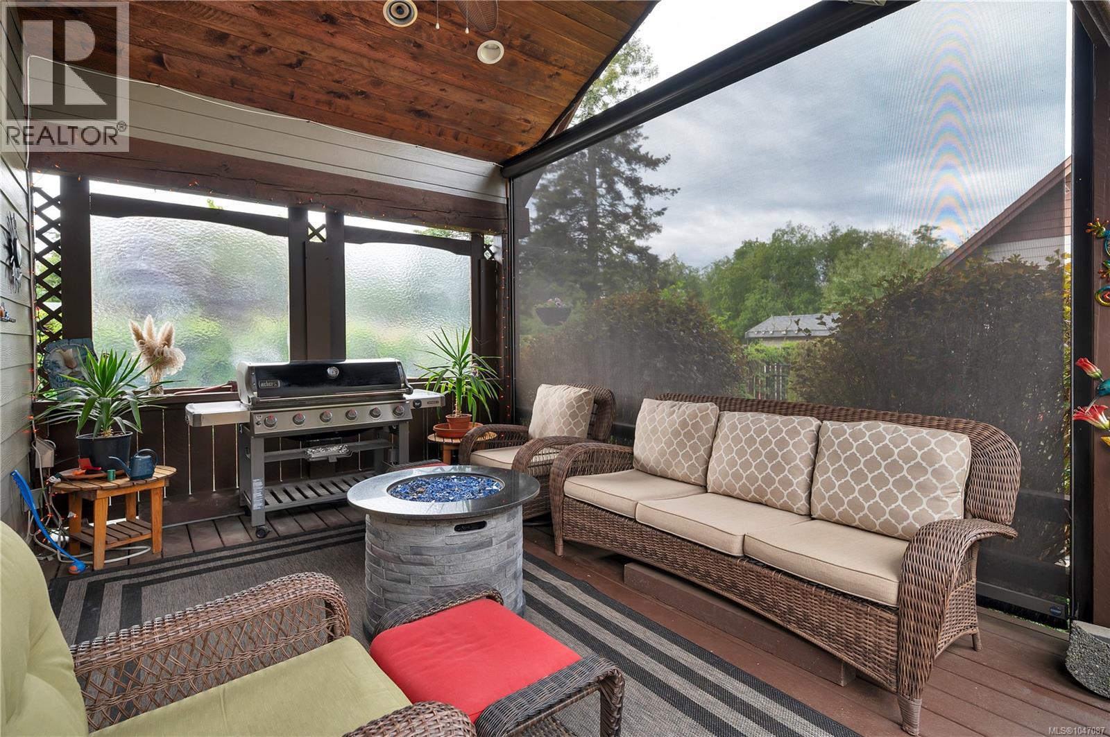 240 Carolyn Rd, Campbell River, British Columbia  V9W 5M6 - Photo 37 - 1047087