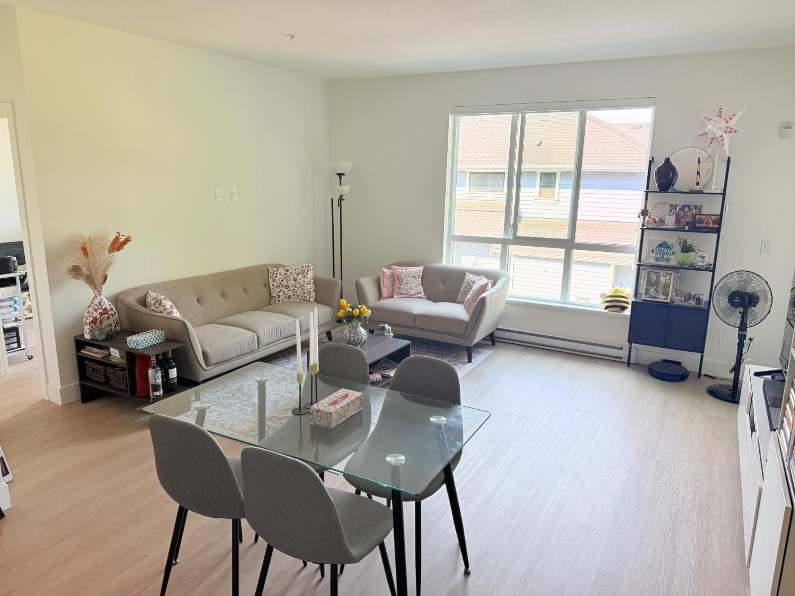 207 3528 146a Street, Surrey, British Columbia  V4P 0H4 - Photo 5 - R3155635