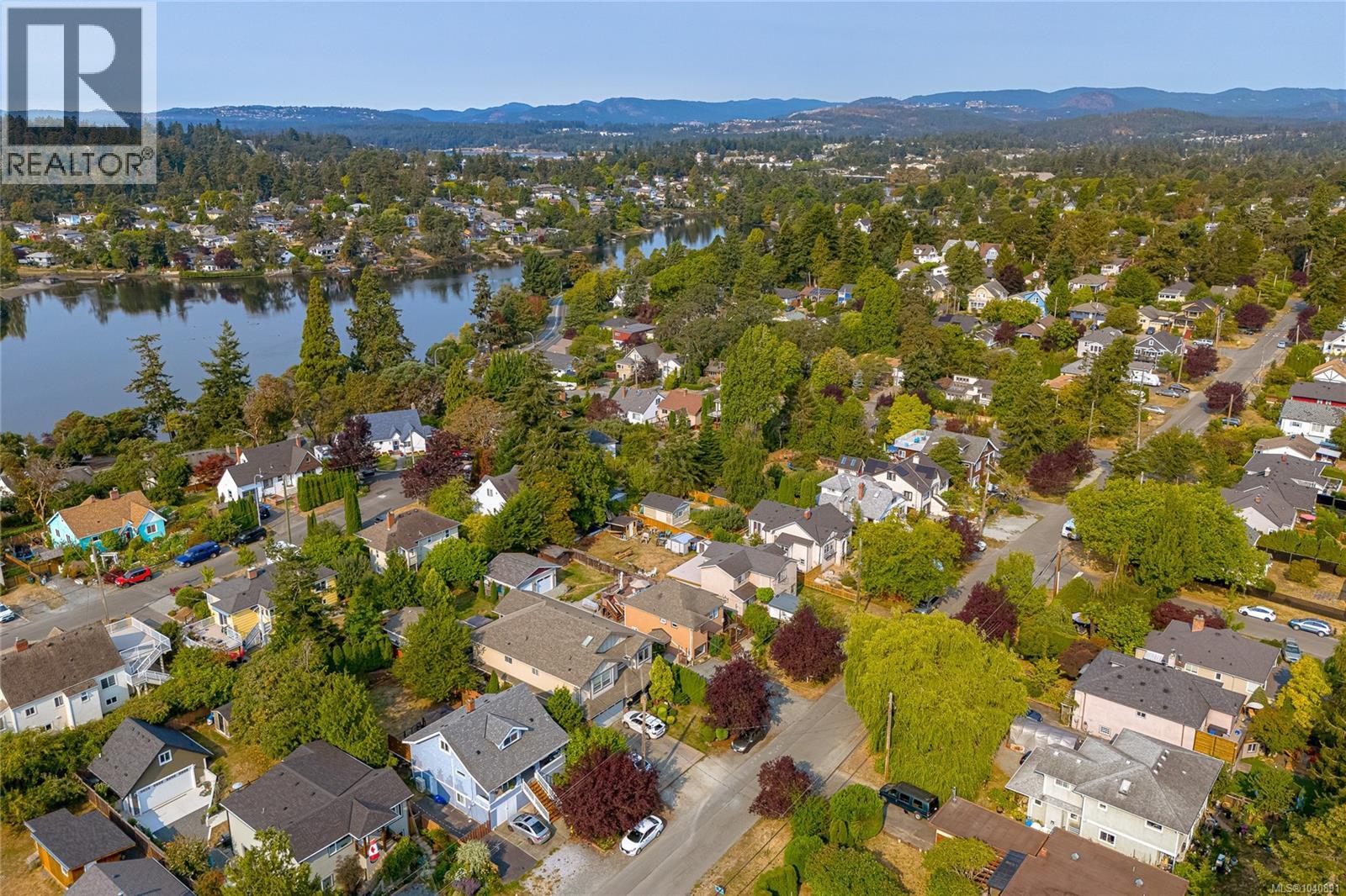 367 Vincent Ave, Saanich, British Columbia  V9A 2G8 - Photo 66 - 1040891