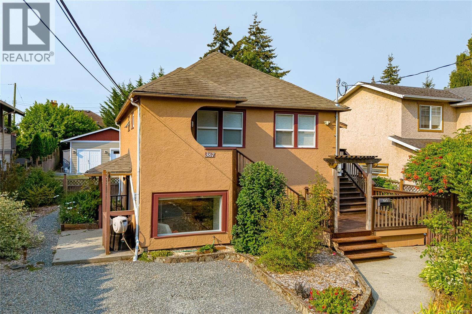 367 Vincent Ave, Saanich, British Columbia  V9A 2G8 - Photo 2 - 1040891