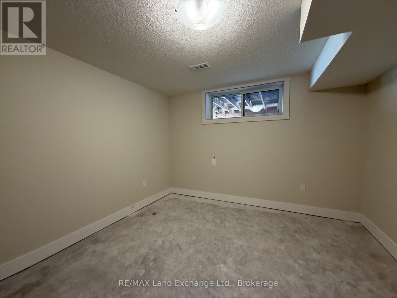 617 Hilker Street, Saugeen Shores, Ontario  N0H 2C4 - Photo 16 - X13112932