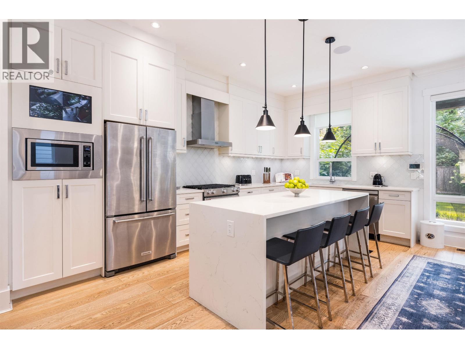 1585 Draycott Road, North Vancouver, British Columbia  V7J 1W3 - Photo 11 - R3154463