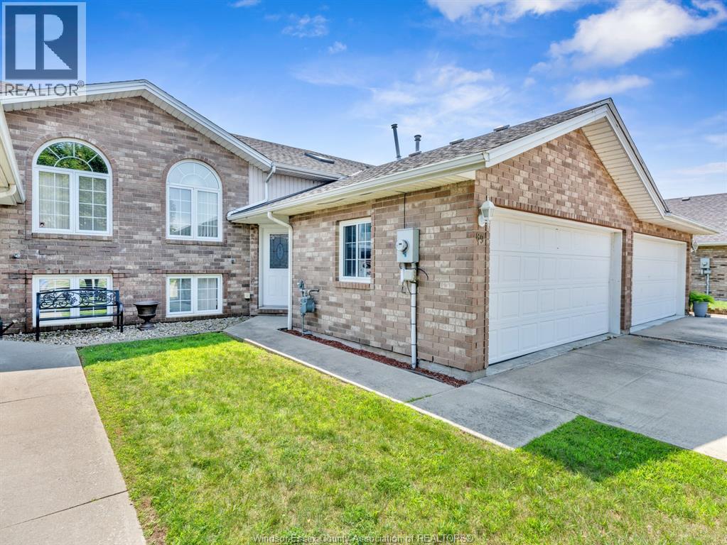 MLS# 26020015: 89 Peter AVENUE, Leamington, Canada